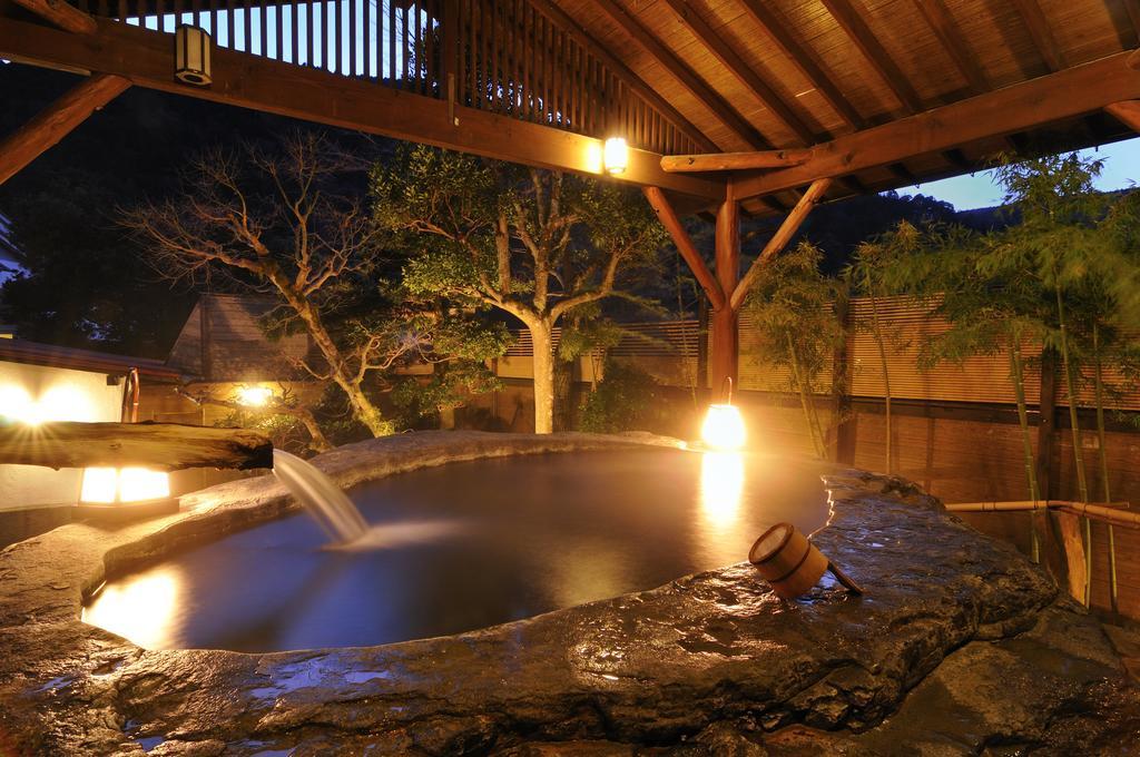 Shirakabeso Hotel Izu  Bagian luar foto