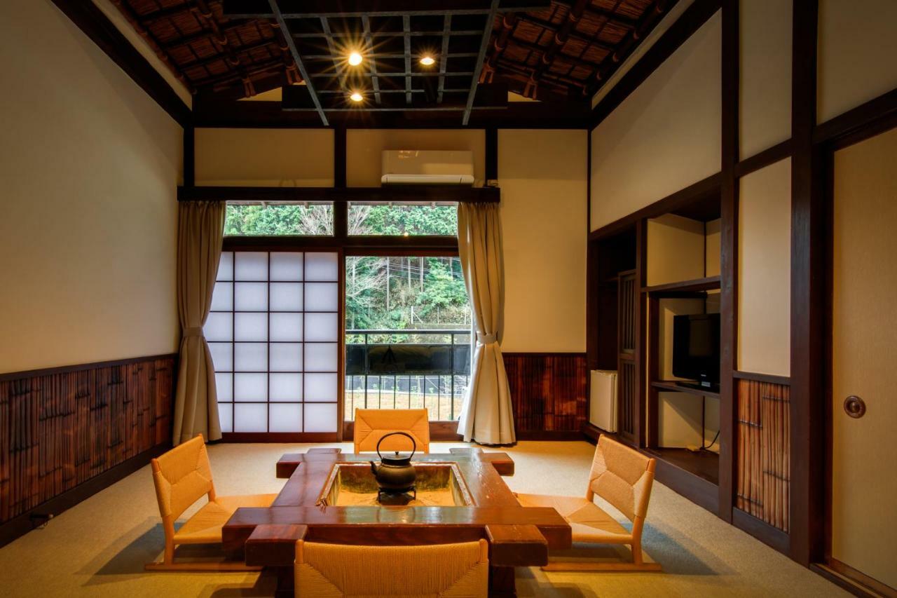 Shirakabeso Hotel Izu  Bagian luar foto